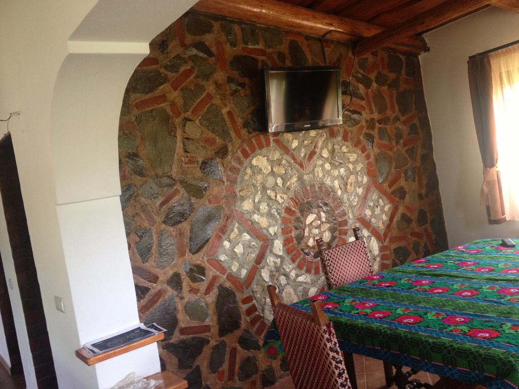Pensiunea La Nise Sîmbăta de Sus Екстериор снимка